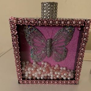 Meet your Posher, Mimi